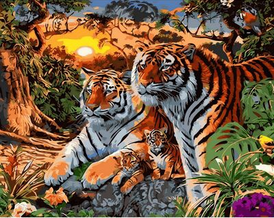 Тигр с семьей на закате