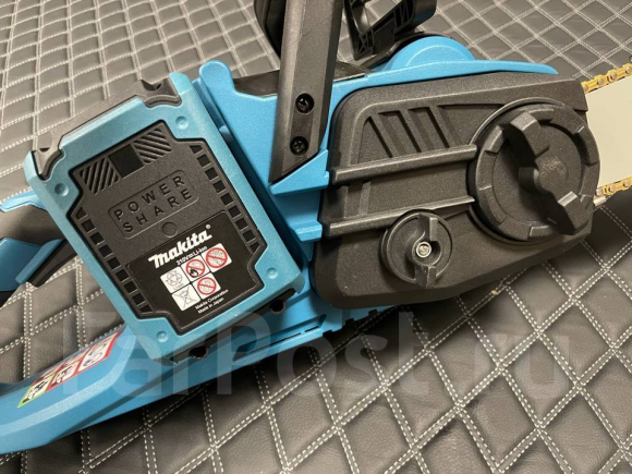 Аккумуляторная цепная пила 16 Makita