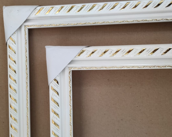 Рамка 40х50 белая полоска Без крепления *Хрупкий товар